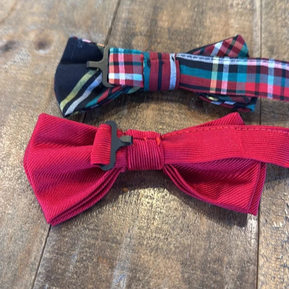 Boys, small bow tie -includes both the red and the plaid bowties
